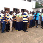 Bleoo ‘80 donates assorted drugs to Accra Academy